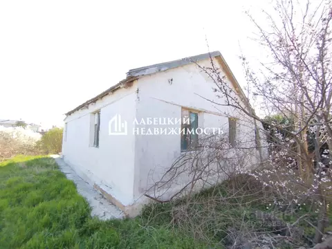 Дом в Крым, Сакский район, Штормовское с/пос, с. Поповка ул. Новая (70 ...