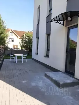 2-к кв. Калининградская область, Гурьевский муниципальный округ, пос. ...