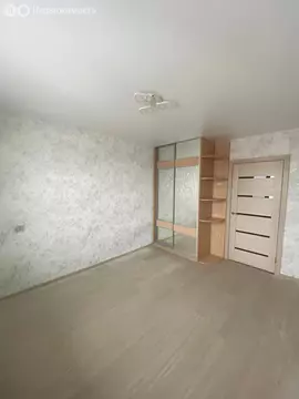 2-комнатная квартира: Тольятти, Майский проезд, 9 (50 м)