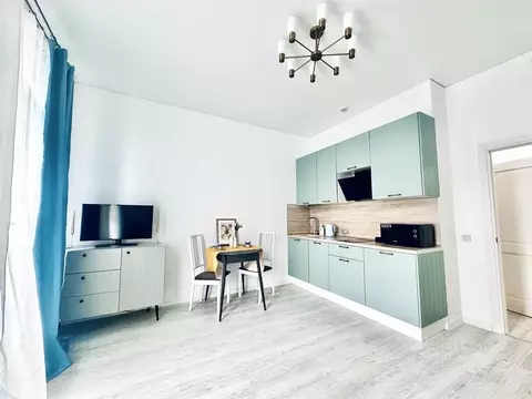 Студия Санкт-Петербург Пулковское ш., 99к6 (25.0 м)