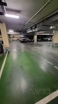 Гараж в Москва Рублевское ш., 26К4 (15 м)