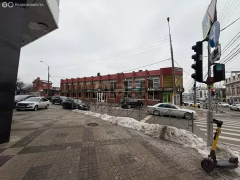 Помещение свободного назначения (423.7 м)