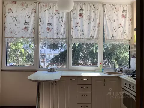 2-к кв. Крым, Ялта ул. Тренева, 3 (43.0 м)