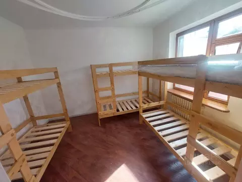 Дом в Крым, Симферополь ул. Полигонная (290 м)