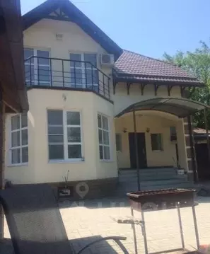 Дом в Ростовская область, Ростов-на-Дону Особенная ул. (285 м)