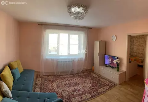 2-комнатная квартира: Улан-Удэ, Тобольская улица, 75 (50 м)