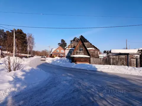 Участок в Тюменская область, Тюменский район, с. Перевалово  (23.0 ...