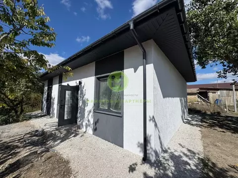 Дом в Крым, Симферопольский район, с. Урожайное  (108 м)