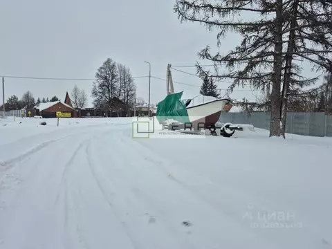 Участок в Башкортостан, Уфимский район, с. Михайловка ул. Ленина, 2 ...