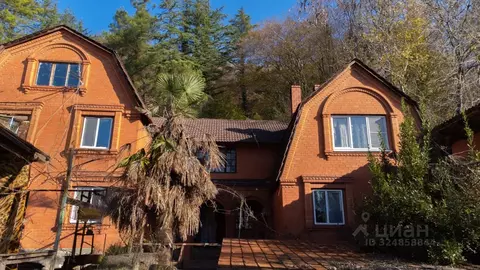 Дом в Краснодарский край, Сочи Малая ул. (306 м)