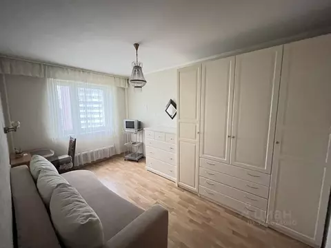 3-к кв. Москва проезд Одоевского, 11К6 (80.0 м)