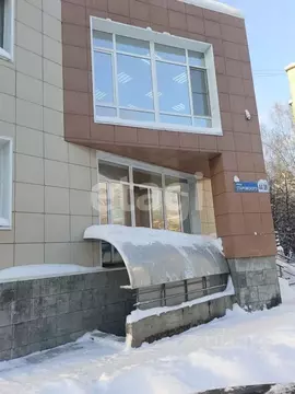 Помещение свободного назначения в Коми, Сыктывкар ул. Старовского, ...