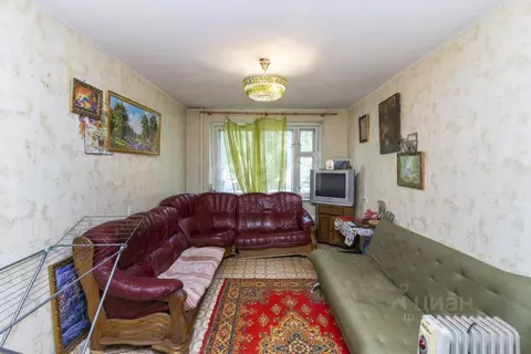 4-к кв. Тюменская область, Тюмень 6-й мкр, проезд 9 Мая, 2 (81.7 м)