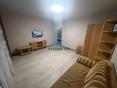 1-к кв. Курганская область, Курган Заозерный жилрайон, 3-й мкр, 6А ...