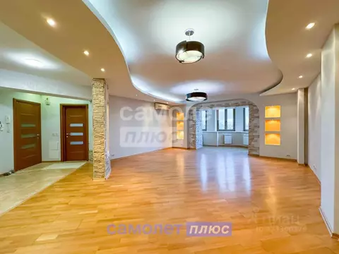 4-к кв. Чувашия, Чебоксары ул. Ардалиона Игнатьева, 6/7 (186.2 м)