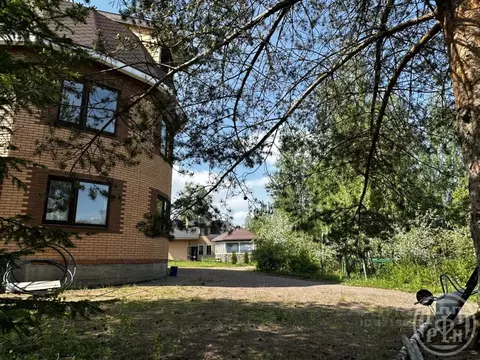 Дом в Ленинградская область, Ломоносовский район, Виллозское городское ...