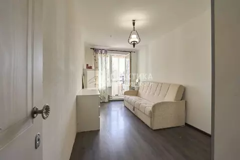 Продается 3-комнатная квартира