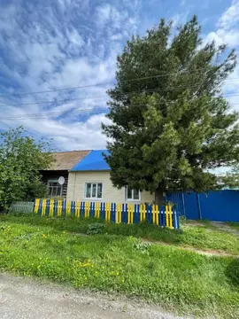 Дом в Красноярский край, Козульский муниципальный округ, с. Балахтон ...