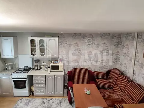 Дом в Омская область, Омск ул. 14-я Северная, 102 (71 м)