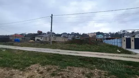 Участок в Крым, Симферопольский район, Перовское с/пос, с. Украинка ...