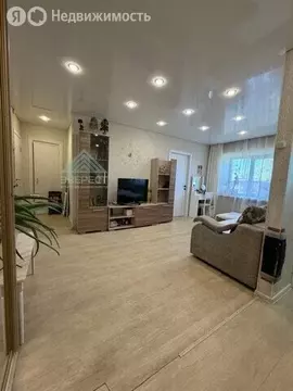 3-комнатная квартира: Абакан, улица Кошурникова, 7 (56 м)
