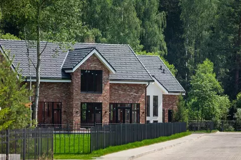 Продается коттедж в д. Булатово