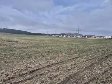 Участок в Крым, Симферопольский район, Перовское с/пос, с. Украинка ...