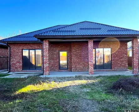 Коттедж в Адыгея, Тахтамукайский район, Козет аул Кольцевая ул. (93 м)