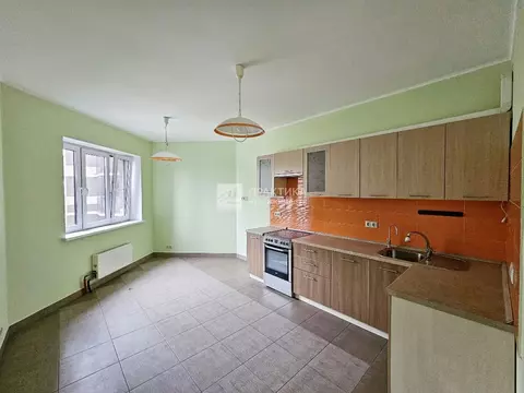 Продается 3-комнатная квартира