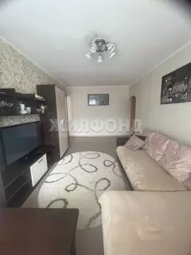 3-к кв. Хакасия, Абакан просп. Ленина, 103 (61.5 м)