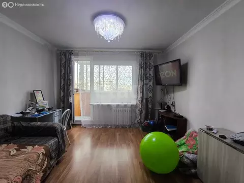 3-комнатная квартира: Улан-Удэ, проспект Строителей, 14 (65 м)