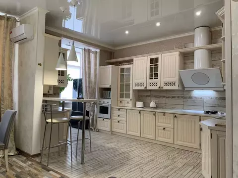 3-к кв. Крым, Симферополь ул. Дачная, 22 (91.8 м)