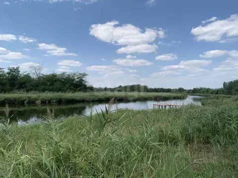 Участок в Ростовская область, Азовский район, Задонское с/пос, с. ...