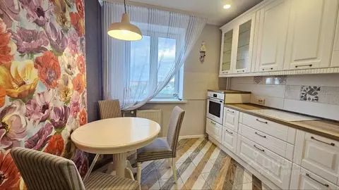 3-к кв. Тульская область, Тула ул. Строителей, 6 (75.2 м)