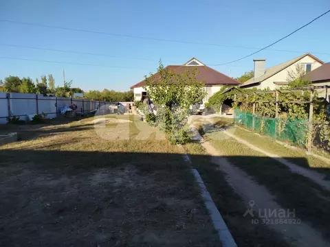 Дом в Волгоградская область, Волгоград Южно-Сибирская ул. (109 м)