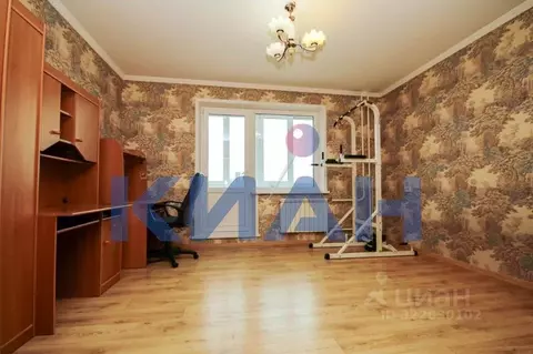 3-к кв. Красноярский край, Красноярск Северный мкр, ул. Урванцева, 2 ...