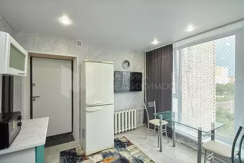 Студия Тюменская область, Тюмень Холодильная ул., 40 (13.9 м)