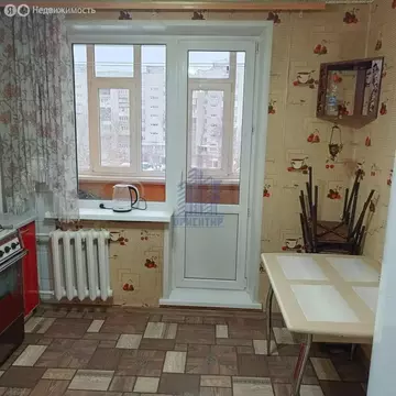 3-комнатная квартира: Чебоксары, проспект 9-й Пятилетки, 17 (66.7 м)