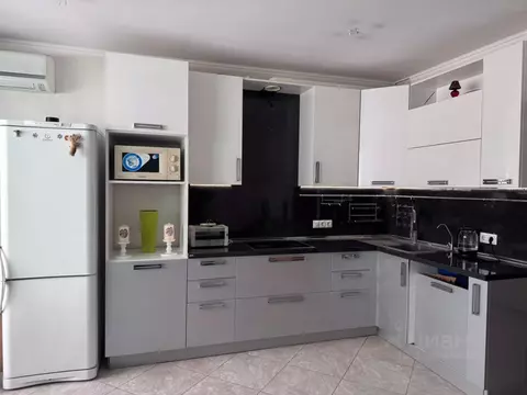 2-к кв. Московская область, Щелково городской округ, д. Медвежьи Озера ...