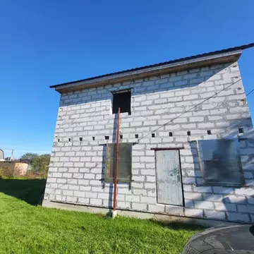 Дом в Ленинградская область, Кингисеппский район, Большелуцкое с/пос, ...