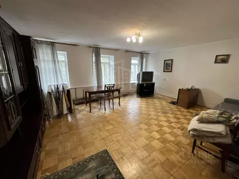 3-к кв. Санкт-Петербург 13-я Красноармейская ул., 13 (90.0 м)