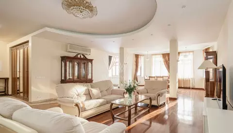 3-к кв. Москва Малый Каковинский пер., 8 (160.0 м)