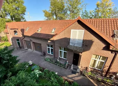 Дом в Москва д. Внуково, 28 (400 м)