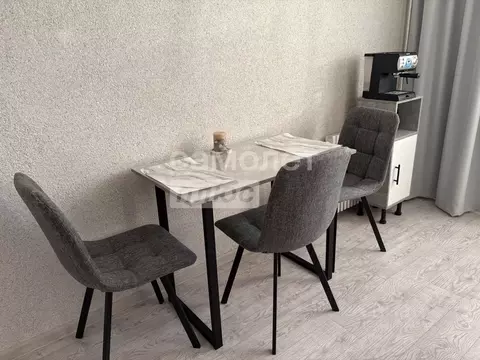 2-к кв. Омская область, Омск Городок Нефтяников мкр, ул. Энергетиков, ...