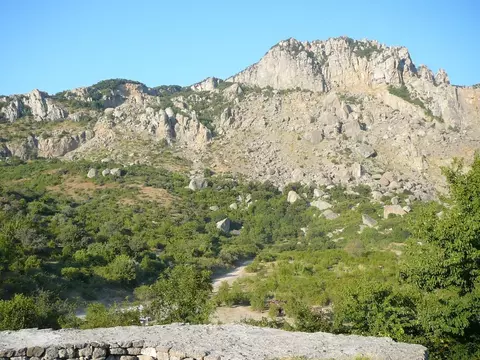 Участок в Крым, Алушта муниципальный округ, с. Изобильное ул. Горная, ...