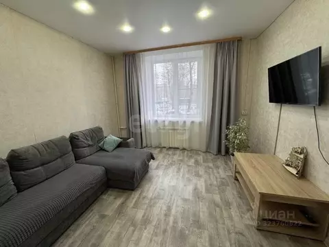 1-к кв. Челябинская область, Челябинск просп. Победы, 119 (41.7 м)