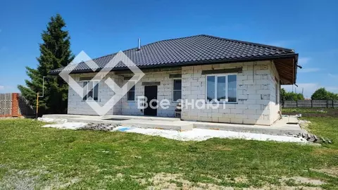 Дом в Челябинская область, Каслинский район, Булзинское с/пос, с. ...