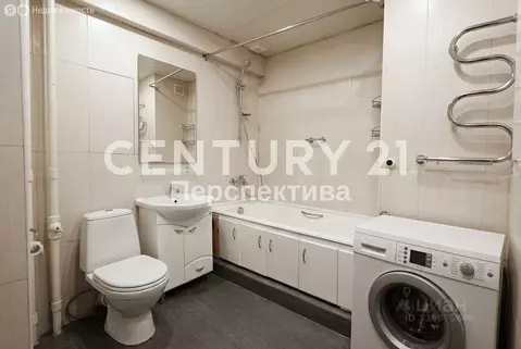 3-комнатная квартира: Дзержинский, улица Ленина, 25 (56.4 м)