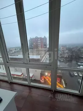 2-к кв. Ростовская область, Азов Азовский район, Петровская пл., 9 ...