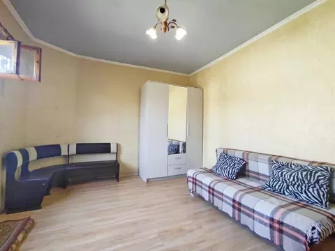 Дом в Краснодарский край, Краснодар ул. Володи Головатого, 232 (33 м)